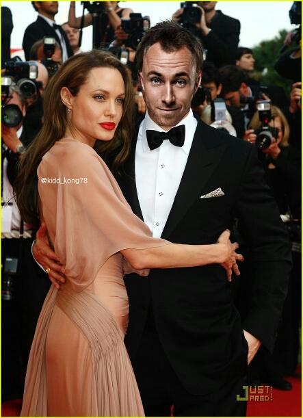 kidd_kong78's tweet photo. Brad Pitt of Dancing though
#cbb #cbbuk http://t.co/qymMiMXWpT
