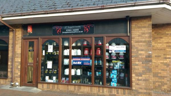 JTSupplements's tweet photo. JT Supplements @MMAWales @ChrisRokn @36Johns @FitForLife_456 @Sw_Fit_Gym @AmmanUnitedRFC @Tycroes_RFC http://t.co/SxUvhmBmDA