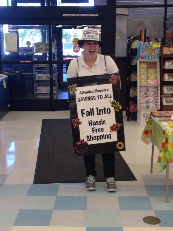 Kaileemg_'s tweet image. @kacee213 welcome to path mark #pathmarkgamestrong #uniformonpoint @njoriginal229 @emgolad97