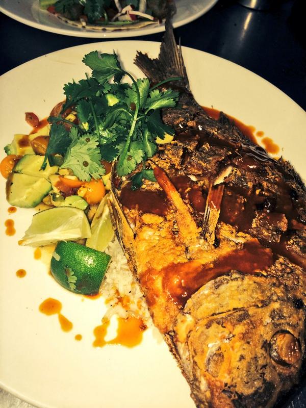 blahblah6868's tweet photo. @Kaya_Pittsburgh Whole fried porgy...,.sold out !!!!!  #willbebacktomorrow http://t.co/lt1IEjTmP5