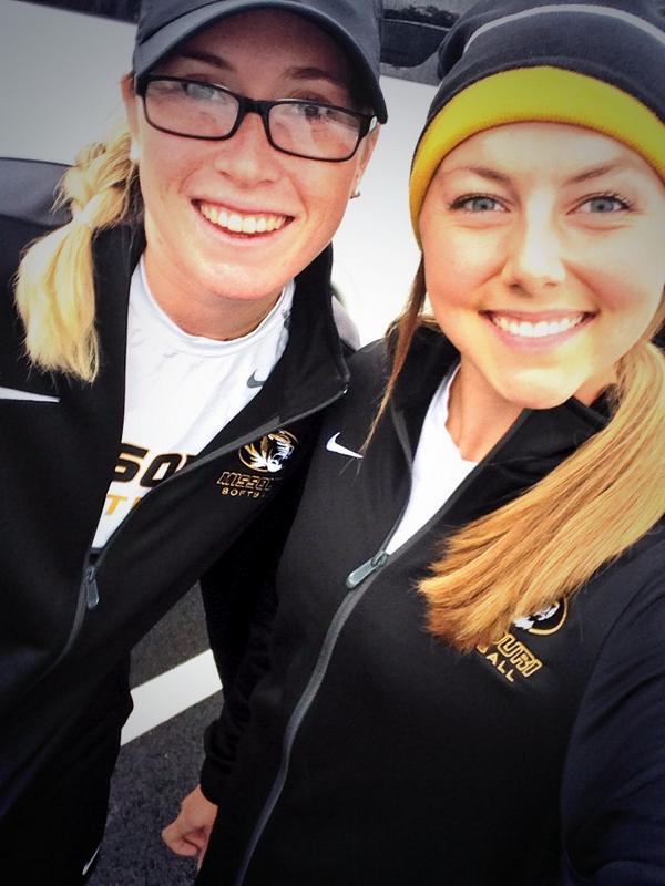 kirsten__dell's tweet photo. Bonding trip bound with the one and only @tori_finucane5! โ๏ธout twitta! See ya in 3 days! #goodbyecivilization http://t.co/YN9AMfhYnr