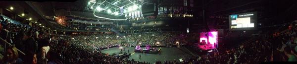CapstoneToronto's tweet photo. #Toronto is gathering to hear the good news of #Jesus! #BGFEST http://t.co/zBEyEZUuDt