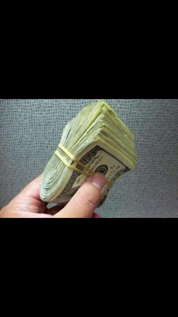 FlreJpeg's tweet image. RT THIS AND YOU'LL FIND THIS STACK TOMORROW!!