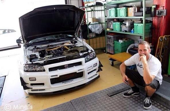 Happy Birthday to the great Paul Walker. This guy is the sole reason I fell in love with the Nissan Skyline. RIP 