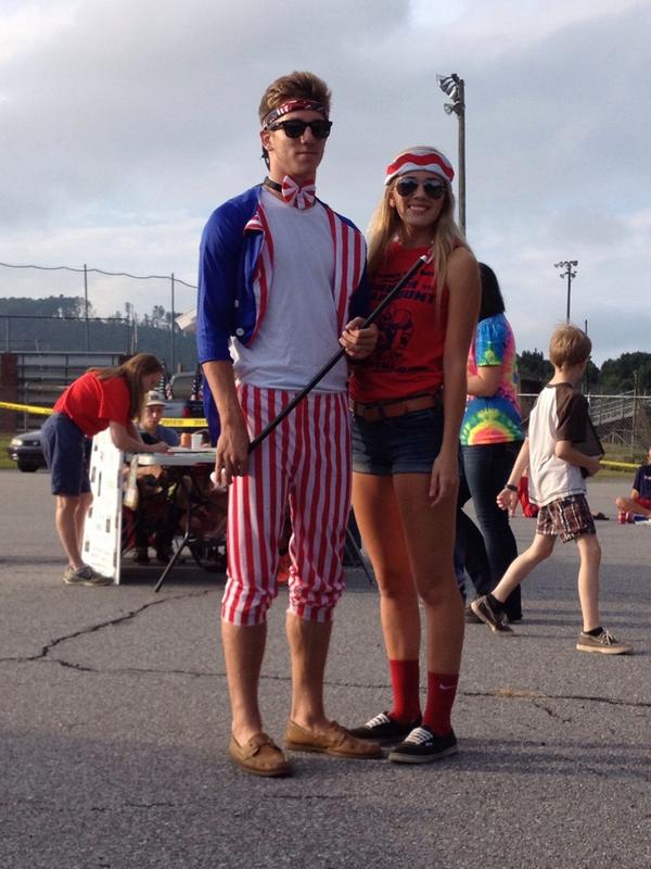 FHSNCDECA's tweet photo. @fhsss15 great spirit tonight!!  Even SHS was commenting on the greatness of our student section!!!! http://t.co/Y6Zp3hhorZ