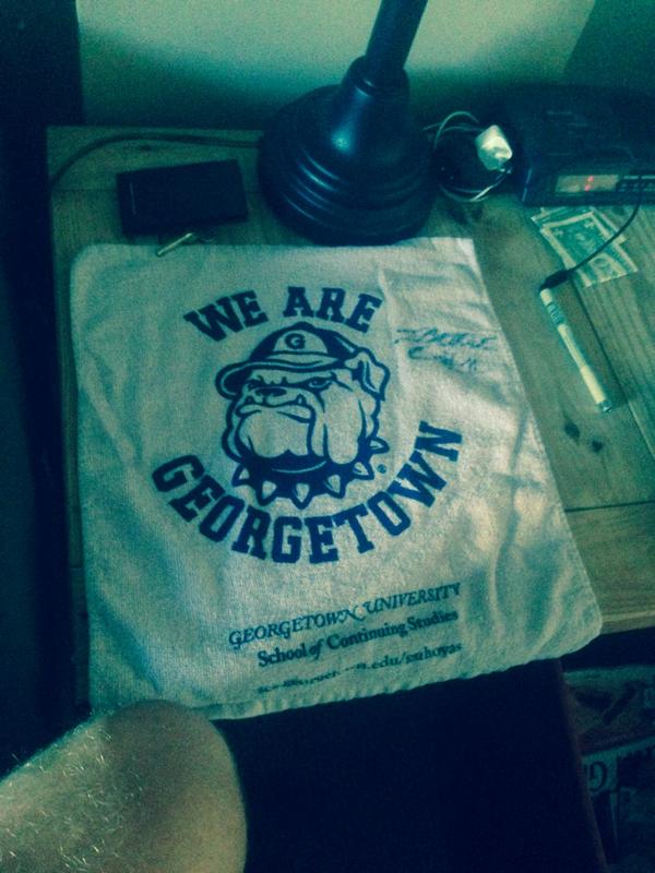 TuckTuckjohn's tweet photo. Reppin @Isaac_CurlJuice autograph on my night stand!! #hugheshouse #bigthingscoming http://t.co/BQEjNZIA3a