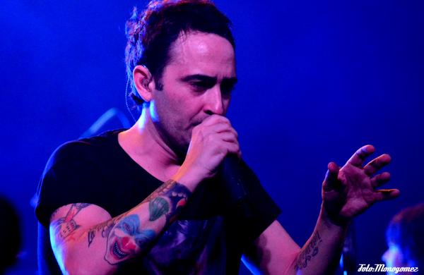 Ramiro Cerezo.Pier anoche presentaron Brindaremos. en un Museum de San Telmo  lleno  total!!