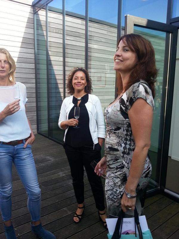 SalesIsSexy's tweet photo. Gisteren weer SalesIsSexy dames mogen ontmoeten bij @oolaboocom http://t.co/f2Kp4l49mX