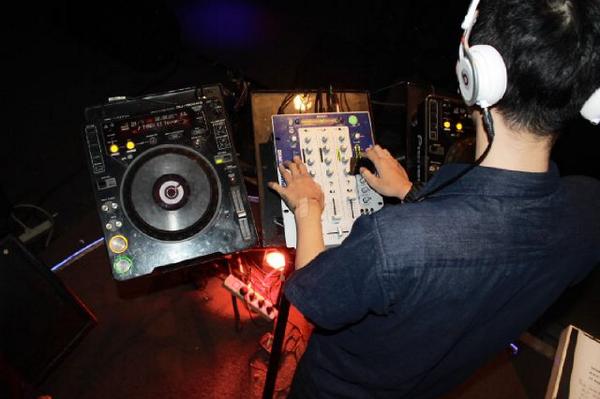 Bule Putra Pratama (@bulebdg) on Twitter photo 