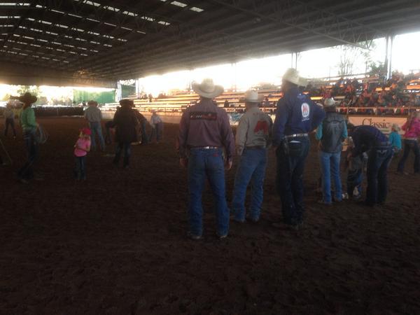 AtraRopingOz's tweet photo. Today's champions watching and cheering tomorrow's champions @SpinToWinRodeo @classicrope #ropelikeanaussie http://t.co/QQjrj7Xx0j