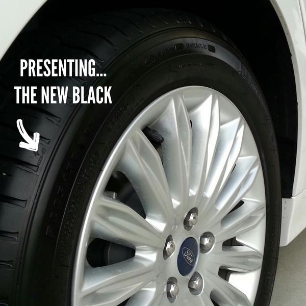 shiningmonkey's tweet image. Presenting the #newblack only RAD delivers these results.