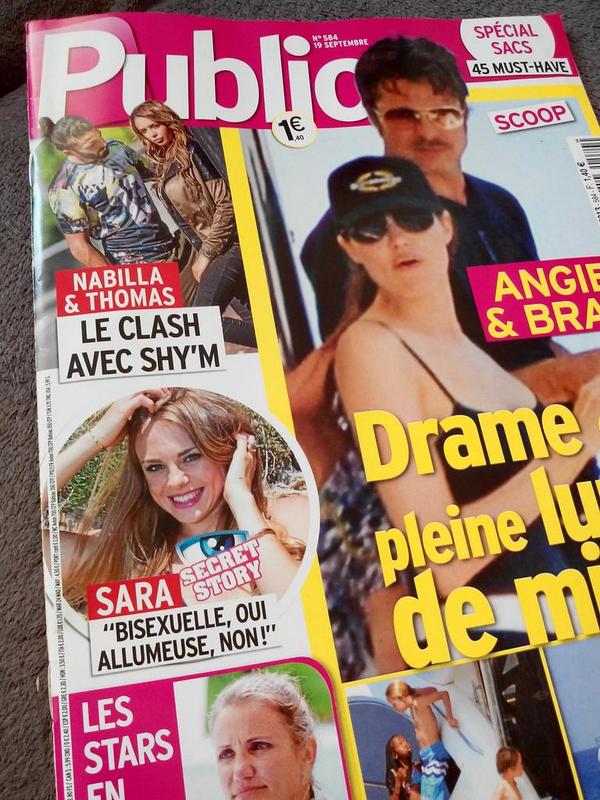 Leonnvboo's tweet photo. Magazine achetΓ© !!! βπ―π #Nabilla #Thomas #Public #Magazine #Clash #Blooshop #ByNabilla #ByThomas http://t.co/zI35gEXAb9
