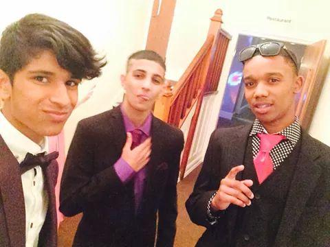 devil_mann's tweet image. jaydens face! rip grandad! #bro #me