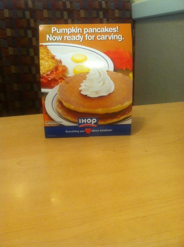 TimAMelton32's tweet photo. Pumpkin pancakes this morning, and off to Johnny Appleseed later = a fall food overload today!!! http://t.co/WUgwkzwW98