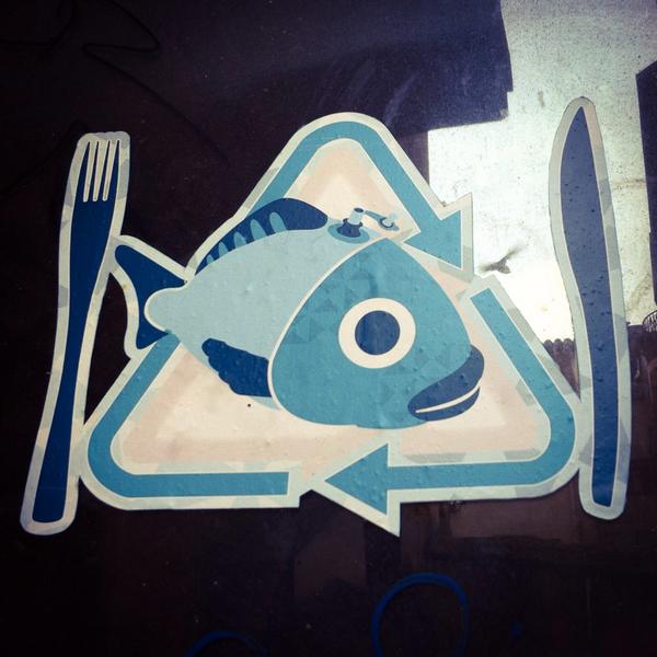 StDsgnTweet's tweet image. #StProtest #streetdesign #stdsgn.fr #streetart #montpellier #junkfood #streetart2014  #stdsgn #collage #plasticfish