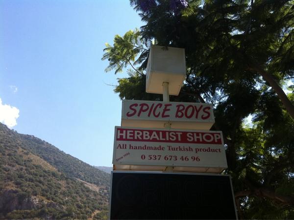 Bracey2John's tweet photo. @RhysDEdwards Top billing in turkey http://t.co/USaigm7CpF
