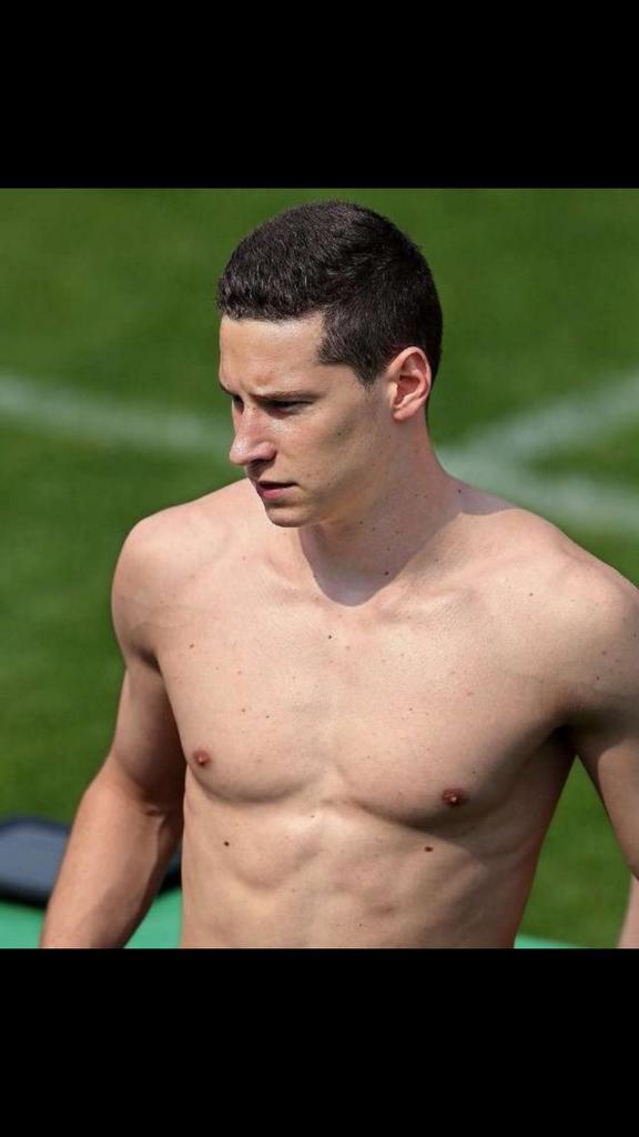 Happy 21st Birthday Julian Draxler 