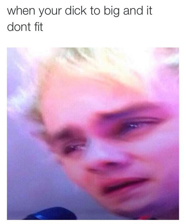 TylerPoseyFM's tweet photo. Is this why you don't top? @mikeycliffordfm http://t.co/pbmbiOmyMb