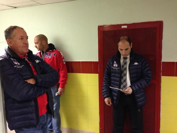 #Backstagehockeymilano #asiagovshmrossoblu