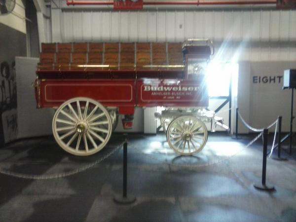 Mtlontheroad's tweet photo. We are visiting the warm springs stables with @realkirbydick and @jennclover http://t.co/J3x3rB4qrk