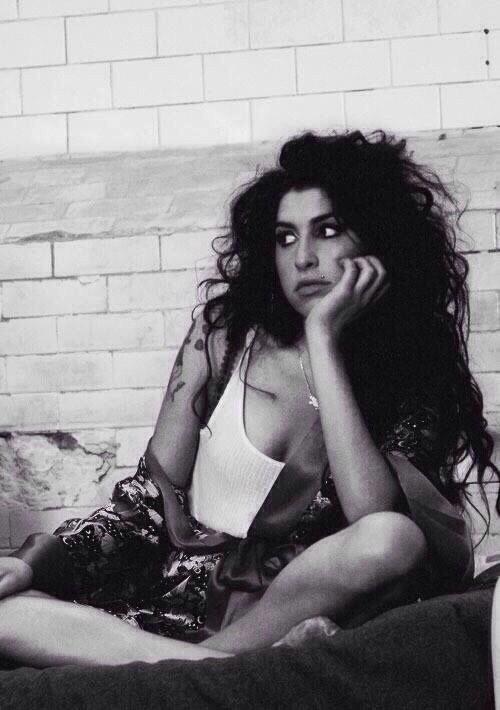  happy birthday amy winehouse  