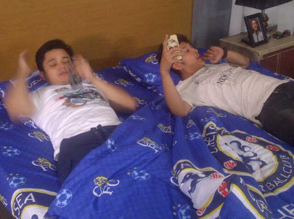 rika_dimski's tweet photo. Nie abang nya masih sama bang derby d'lokasi..gak k'bandung http://t.co/Oa4PeTR8GT