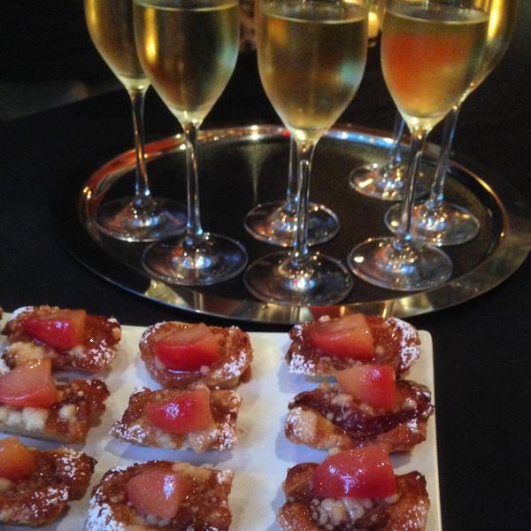 DBGBDC's tweet photo. thanks to everyone who toasted with us last night!! now, we're OPEN. first dinner service tonight #DBinDC http://t.co/5ezmbzHMv1
