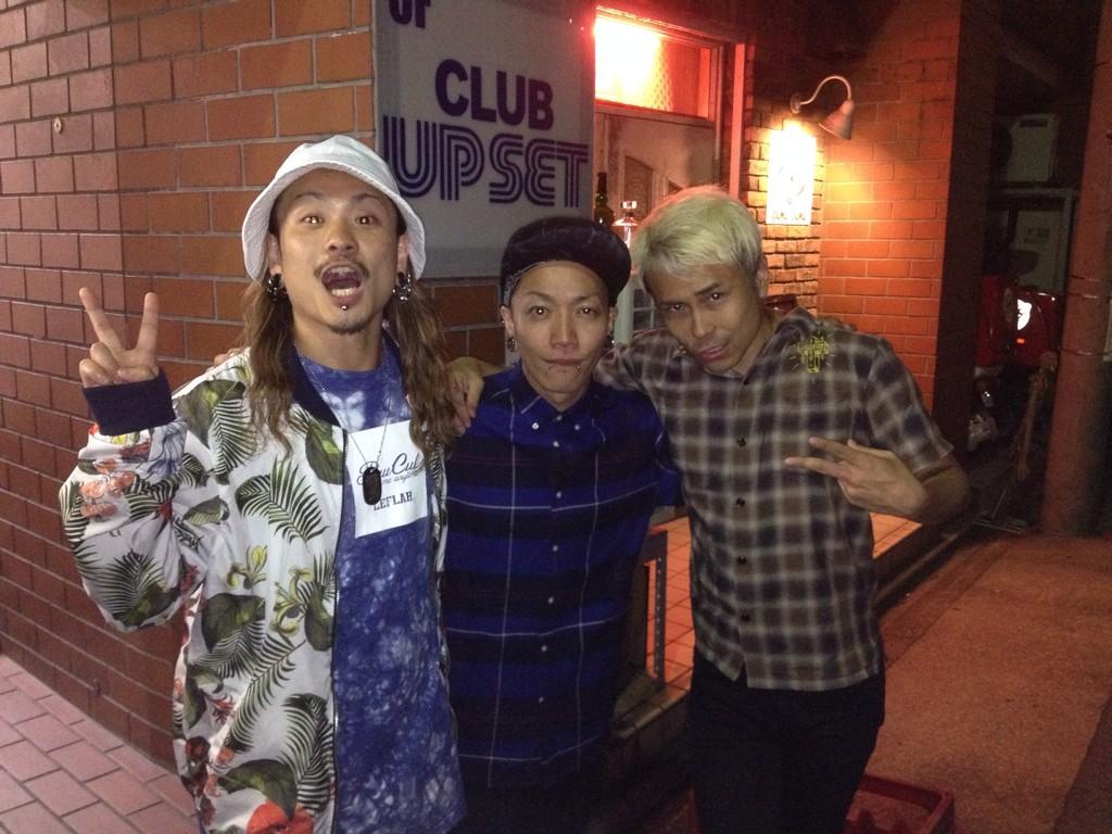 So Hey No Twitter 昨日の思い出 Roachたぁまとwanimaのkentaくん 何でもいいけどオレは猛烈に髪を切りたい 髪型がクソすぎる Http T Co 0dwkbizovr