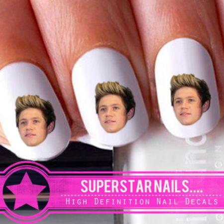 Who wouldnt want some stickers of face for their nails.. 