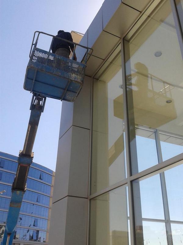 EverGreenJOR's tweet photo. #evergreenJOR our work with #mesarati_Jordan we #clean it to make it #green http://t.co/YpKUfzssuN
