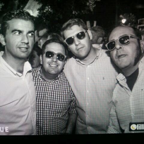 Joserrabsh's tweet photo. @Gabituba @JAIMEDROJAS @rg_benitez  "sentimientopatrico"........ el inicio http://t.co/S7DEN8jXVc