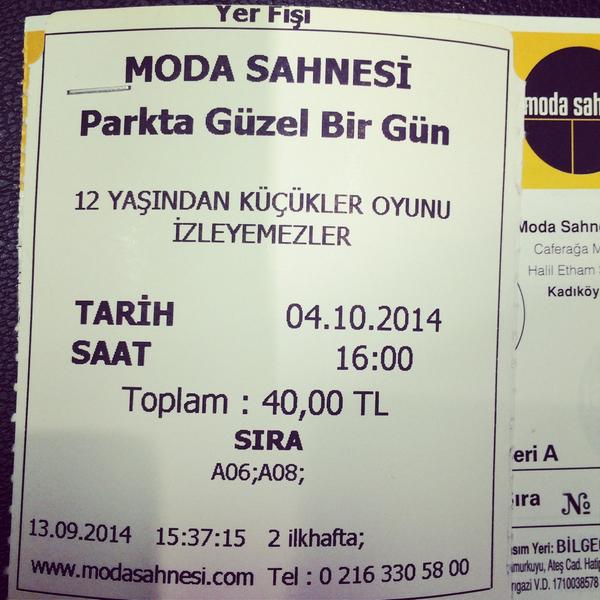 LOOK SHARP!! <a href="/ddidembalcin/">Didem Balçın</a> <a href="/modasahnesi/">moda sahnesi</a>