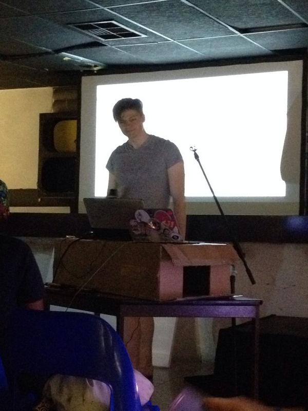 PhilomenaSchwab's tweet photo. Hypertalks! 5 minute talks, there's a stop watch ticking! #AMaze2014 http://t.co/4l7tx2zyN3