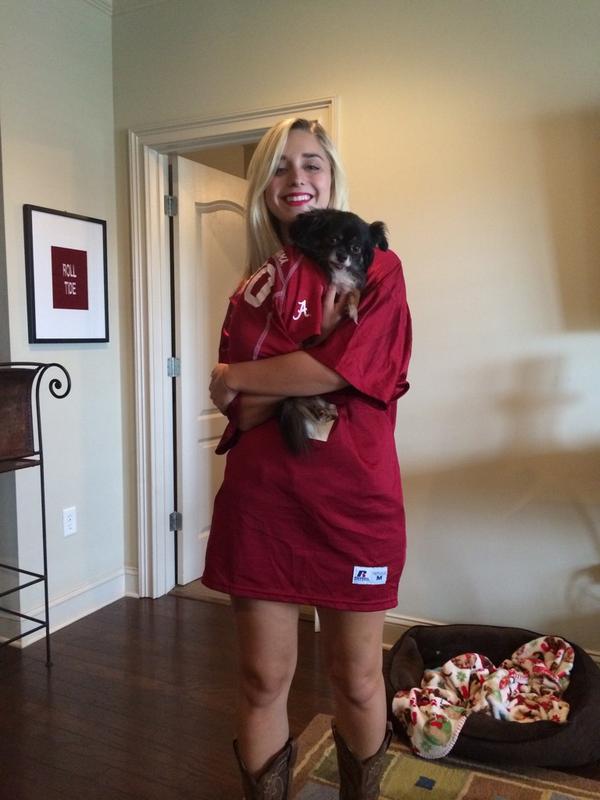 Dat_Cholo_Lyfe's tweet photo. Did someone say ....{dun dun}.. GAMEDAY?? http://t.co/yuKxGWlGtR