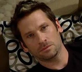 Happy 46th birthday to Roger Howarth! Somewhere theremust be a picture that is growing older. 