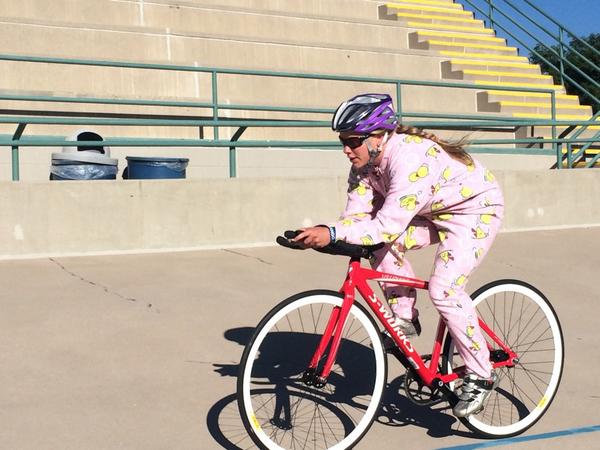 USACcollegiate's tweet image. Looks like @FLCCYCLING spent the summer testing new skinsuits #ColdMorning