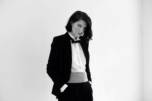 marwoodstudio's tweet photo. Skinny bow tie with lace cummerbund for an evening tuxedo look #lfw @aradiacrockett @KBarlund @Anderssonalma http://t.co/x6raeyMOVj