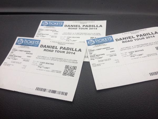 MadelleL's tweet photo. #DJPRoadTourGoesToBatangas #batangas @imdanielpadilla ❤️@bernardokath http://t.co/5HGe1nNT9O