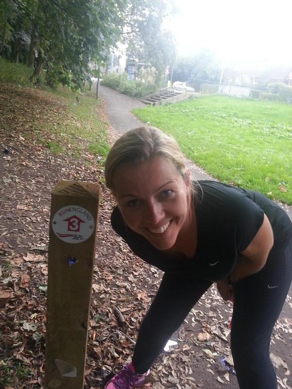 vicfletch's tweet photo. @RunActivatorMCR @FionaAshworth My #321selfie 8hours late for @wythenshawepark run so thought I'd try the route http://t.co/I773JlP3T7