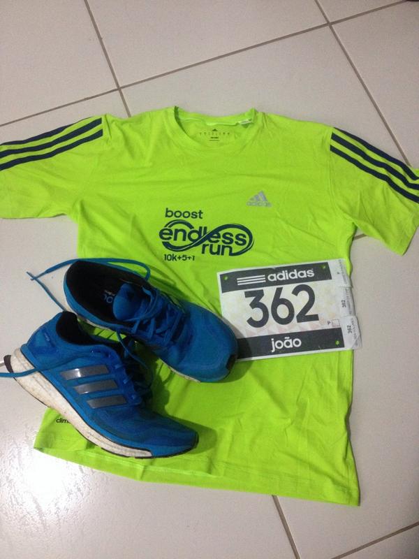 jgutomachado's tweet photo. Kit na mão....Amanhã tem #BoostEndlessRun da @adidascorrida @adidasrunning Vamo que vamo #EnergyBoost http://t.co/nLTdF6XSHp