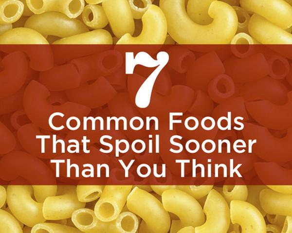 WomensHealthMag's tweet image. These 7 foods spoil a lot quicker than you'd suspect: whm.ag/1qRS4zm