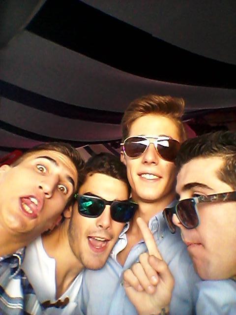 #selfie #cachaca #feriacastrodelrio <a href="/salayacare/">SALA YACARÉ</a> la coballita limonera