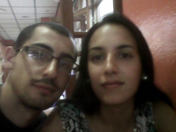 Ceberino's tweet photo. Toca ver el Madrid-Atletico con la fea @AsundelAmo :P http://t.co/H2gPIJpY2p