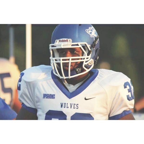 _dejaellison's tweet photo. work hard, play harder love you bro #CWOLVES #wolfpack http://t.co/keR6pVMatH