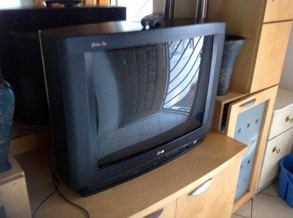 Average_Goals's tweet photo. Imagine watching the big game Sunday on this bad boy... http://t.co/59Xfp1LQX0