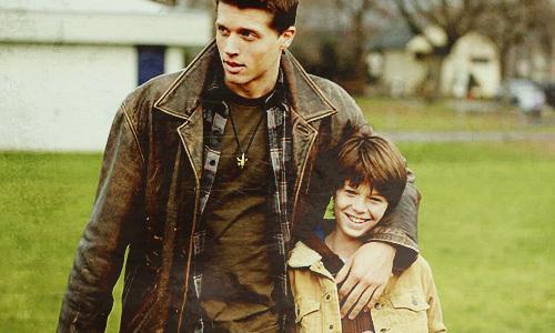 сверхъестественное сэм и дин в детстве. маленькие винчестеры. маленькие винчестеры. колин форд сверхъестественное. брок келли сверхъестественное.