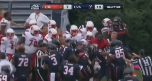 harrisrandy343's tweet photo. "@BleacherReport: VIDEO: Louisville /UVA players get fight after  rough tackle http://t.co/S1erg6XmAo http://t.co/FNiWemYjFr"@raleighrocket
