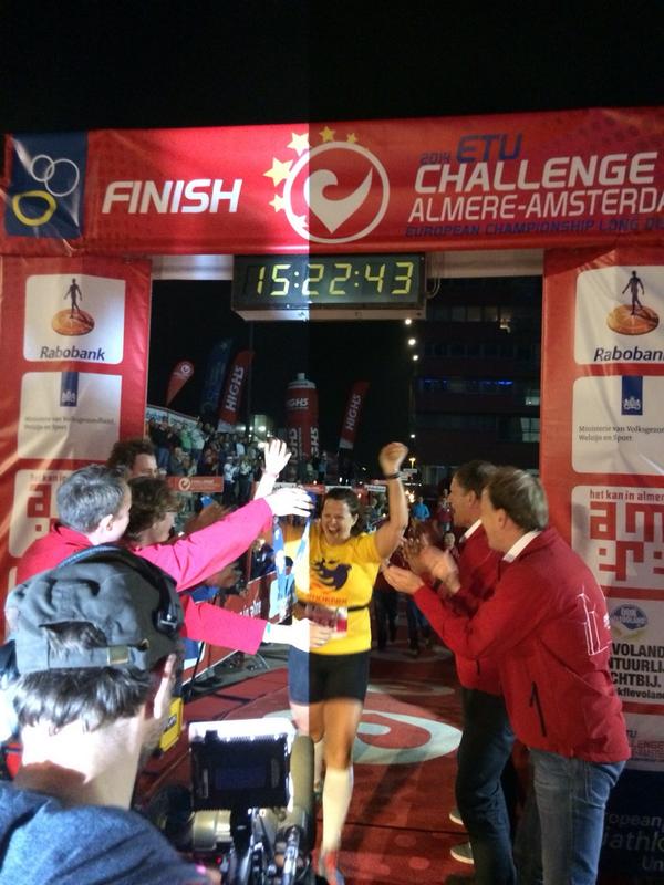 ChallengeAlmere's tweet photo. Julie Homans (631, USA) is our last finisher of today! True Challenge Hero! #CAA14 http://t.co/OaLWJiRLDY