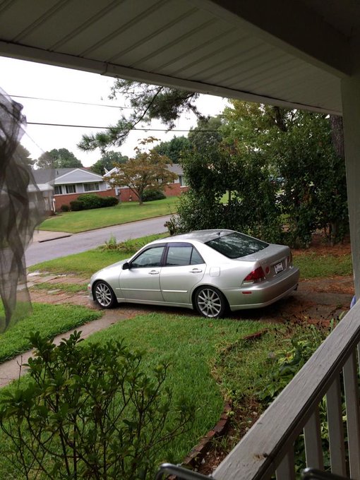 Bae always looking mean but that ass 😍 http://t.co/FeQ3zpiksc