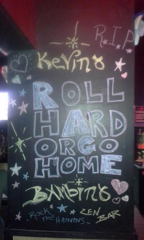 LisaFckinK's tweet photo. Rip kevin ♡ http://t.co/YWkkmRcioT